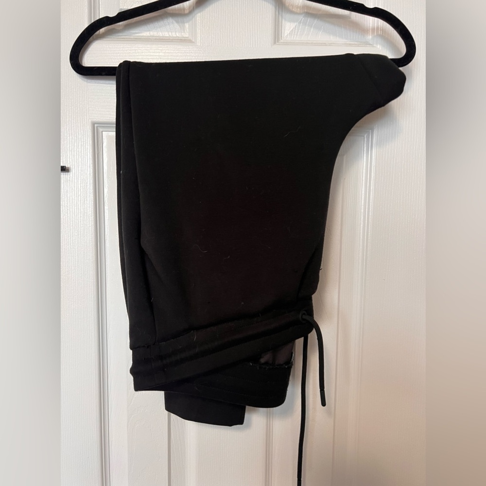 Jogger - soft black torrid